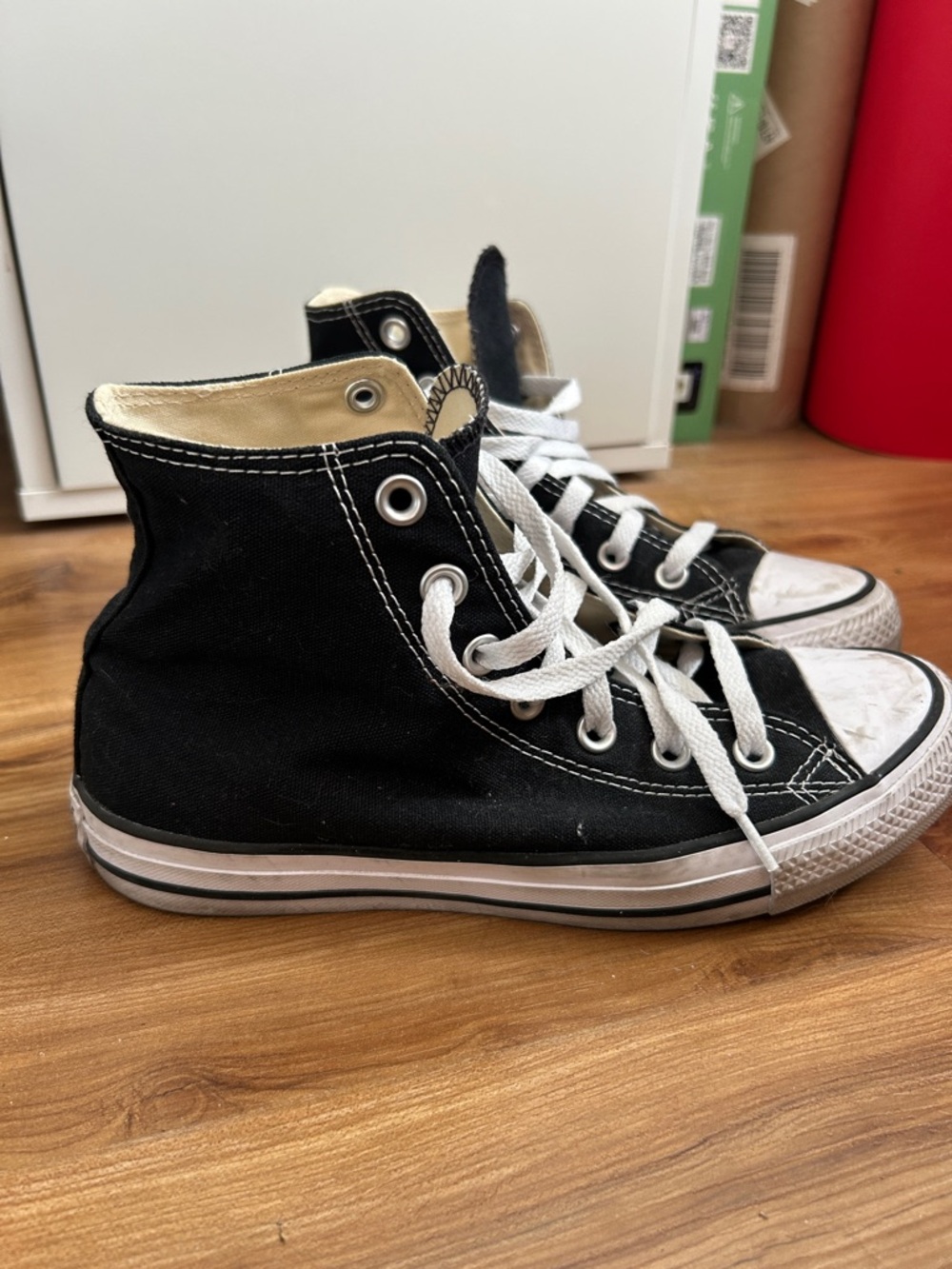 Converse Chuck Taylor All Star High Tops - US M6/W8 - Picture 3 of 7
